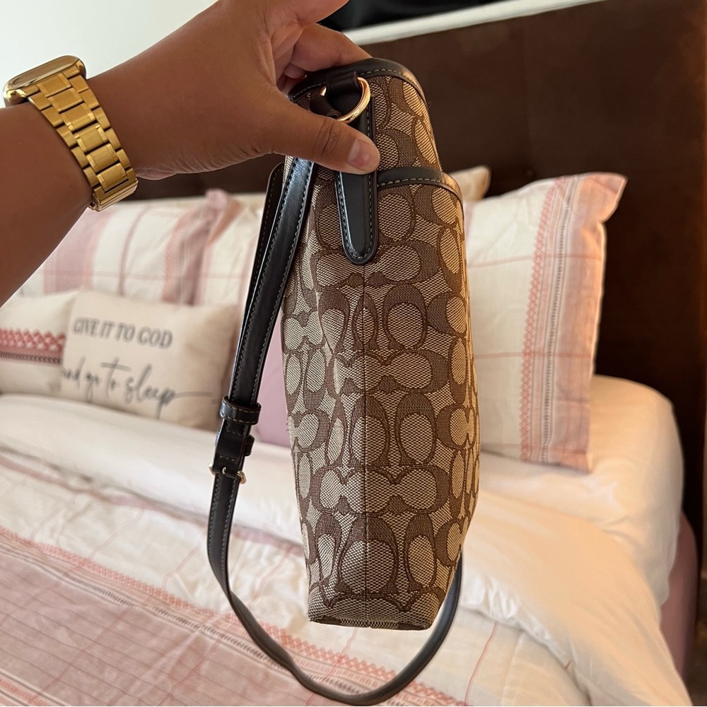 Coach Signature File Crossbody Bag - Picture 5 of 14